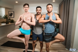 Gay threesome porn tube